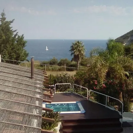Cala Cavone * Ponza