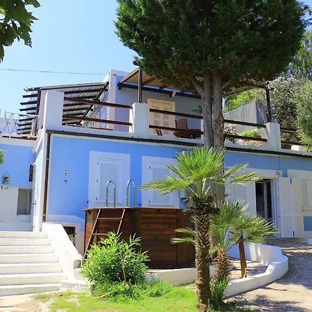 Cala Cavone Affittacamere Ponza